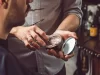Cire à Cheveux pour Hommes : Le Guide Ultime pour un Style Impeccable Cire à Cheveux pour Hommes