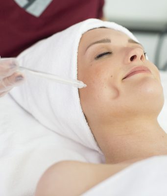 Les Dangers du Jet Peel : Ce Que Vous Devez Absolument Savoir Avant de Vous Lancer. Dangers du Jet Peel