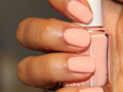 Peachie Nude : La Couleur Tendance pour Vos Ongles Peachie Nude ongles
