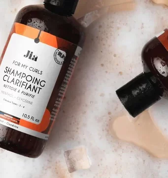 Pourquoi Utiliser un Shampoing Clarifiant ? Bienfaits et Conseils Shampoing Clarifiant bienfait