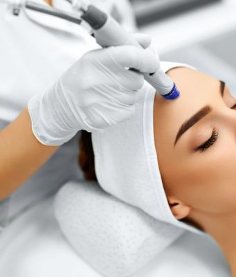 Réjuvénation laser : pour quelles imperfections cutanées faut-il ce traitement ? Réjuvénation laser : pour quelles imperfections cutanées faut-il ce traitement ?