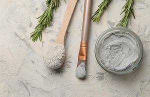 Détox cheveux argile : comment l’utiliser pour des cheveux sains et revitalisés Détox cheveux argile