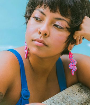 Tatouage et piscine : que faire pour éviter les risques ? recommandation-tatouage-piscine