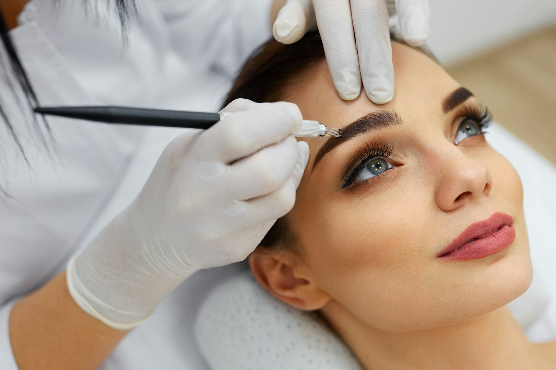 prix du tatouage des sourcils