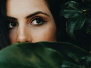 Jully : son influence et son univers dans la beauté et le lifestyle jully