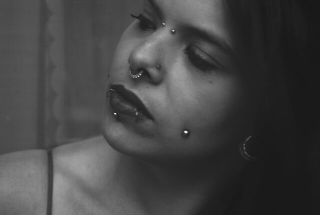 piercing-visage piercing-visage