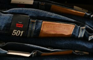 Taille levis : comment bien choisir son jean sans se tromper taille-levis